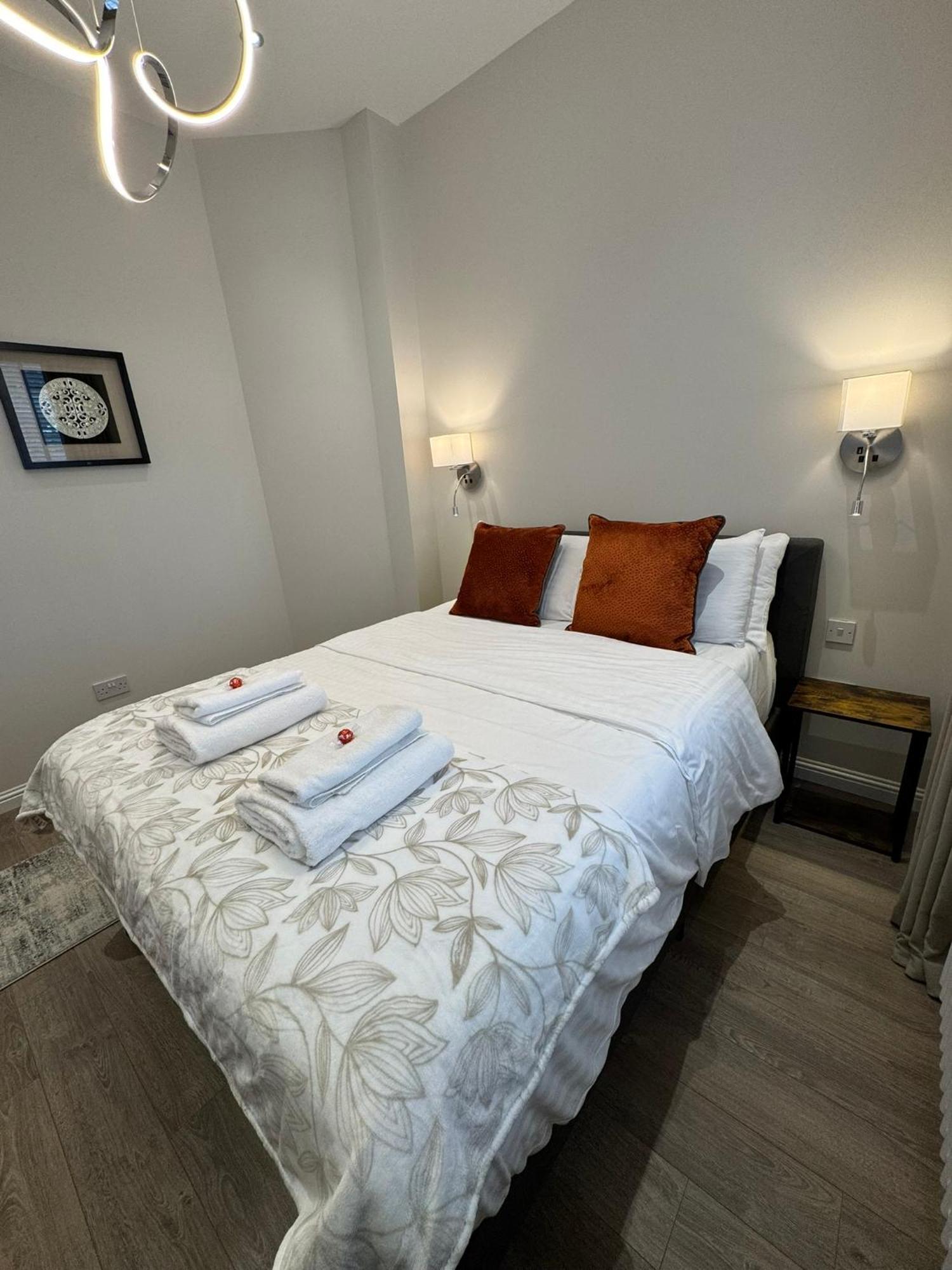Luxury 2 Bedroom Cottage West Calder Екстериор снимка