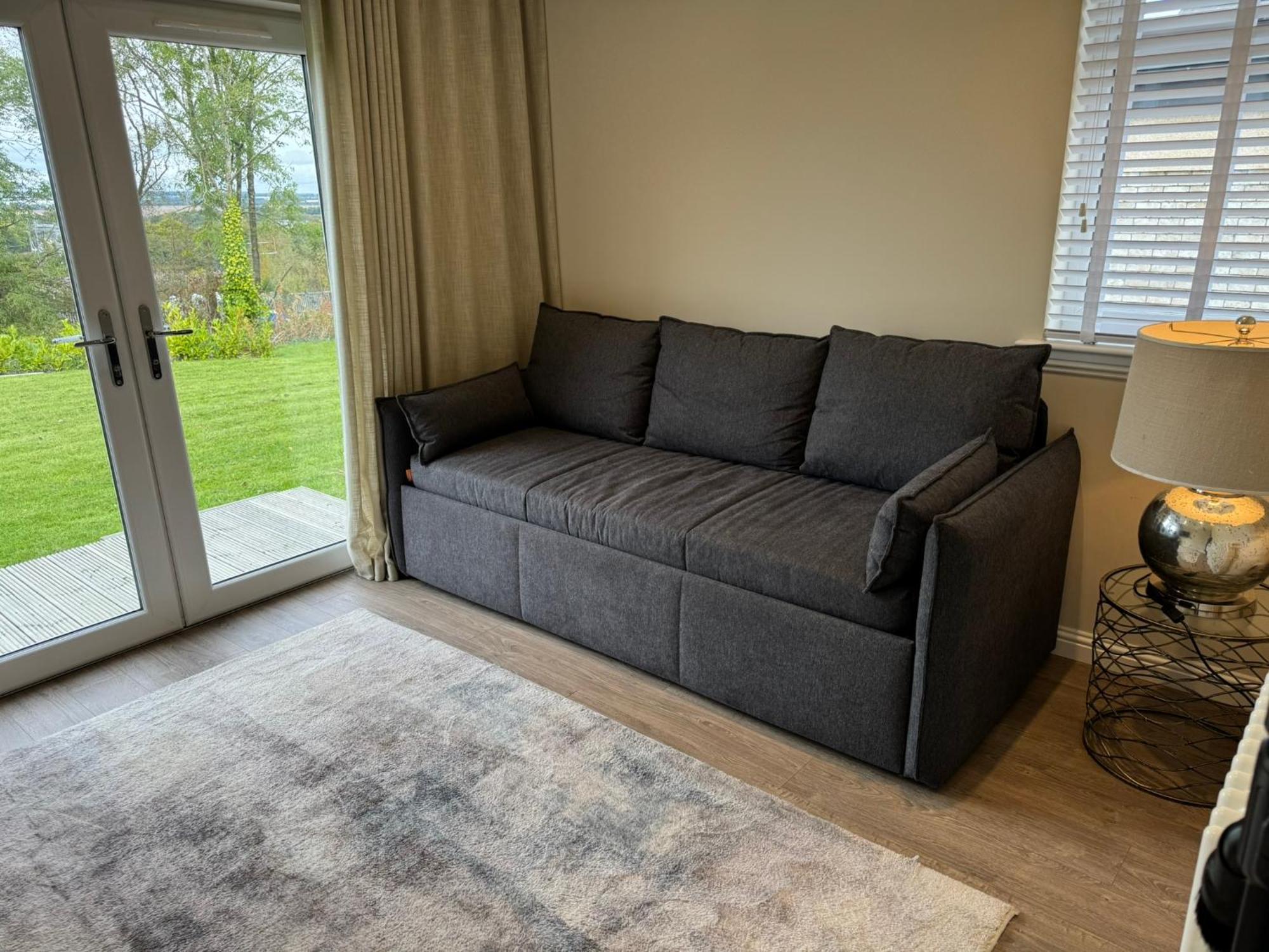 Luxury 2 Bedroom Cottage West Calder Екстериор снимка